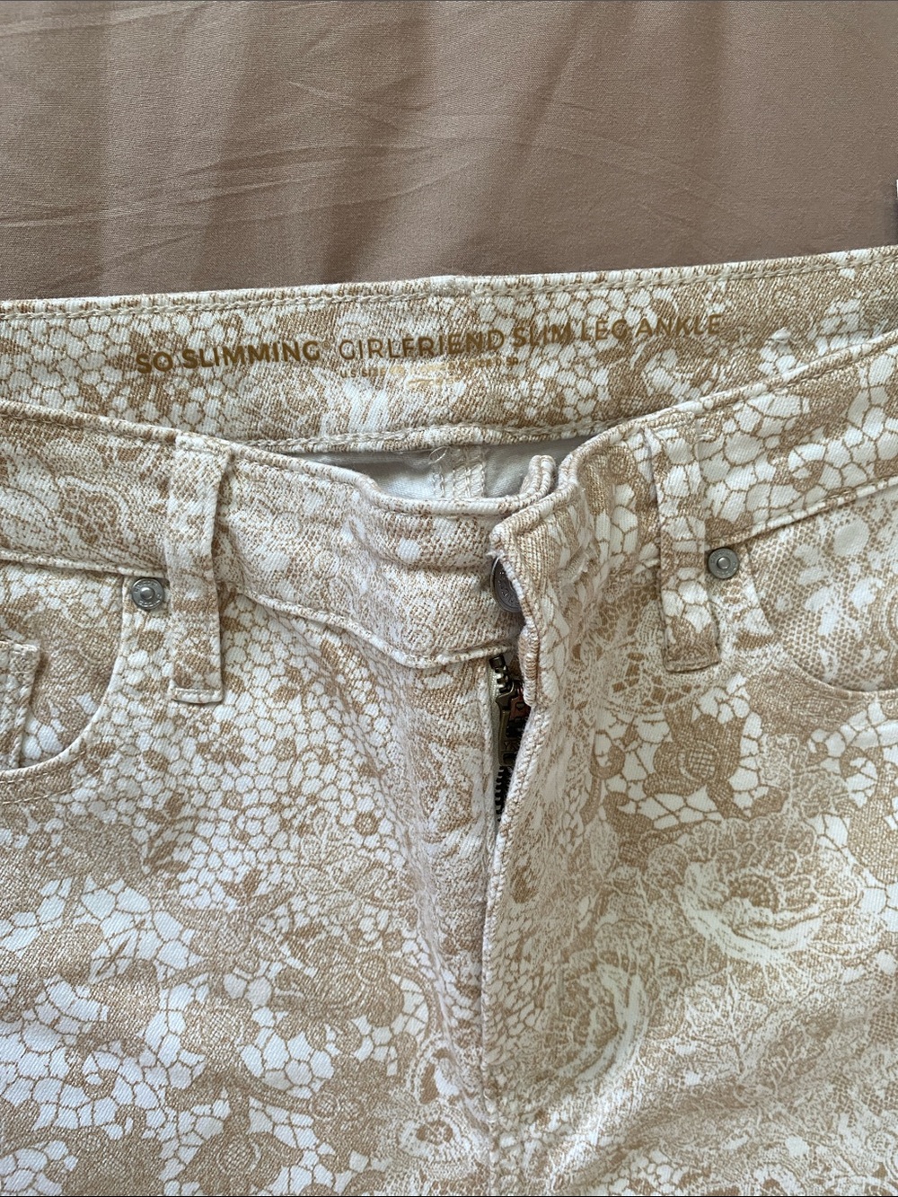 Chico's Beige and White Floral Cropped Girlfriend Jeans - Picture 3 of 6